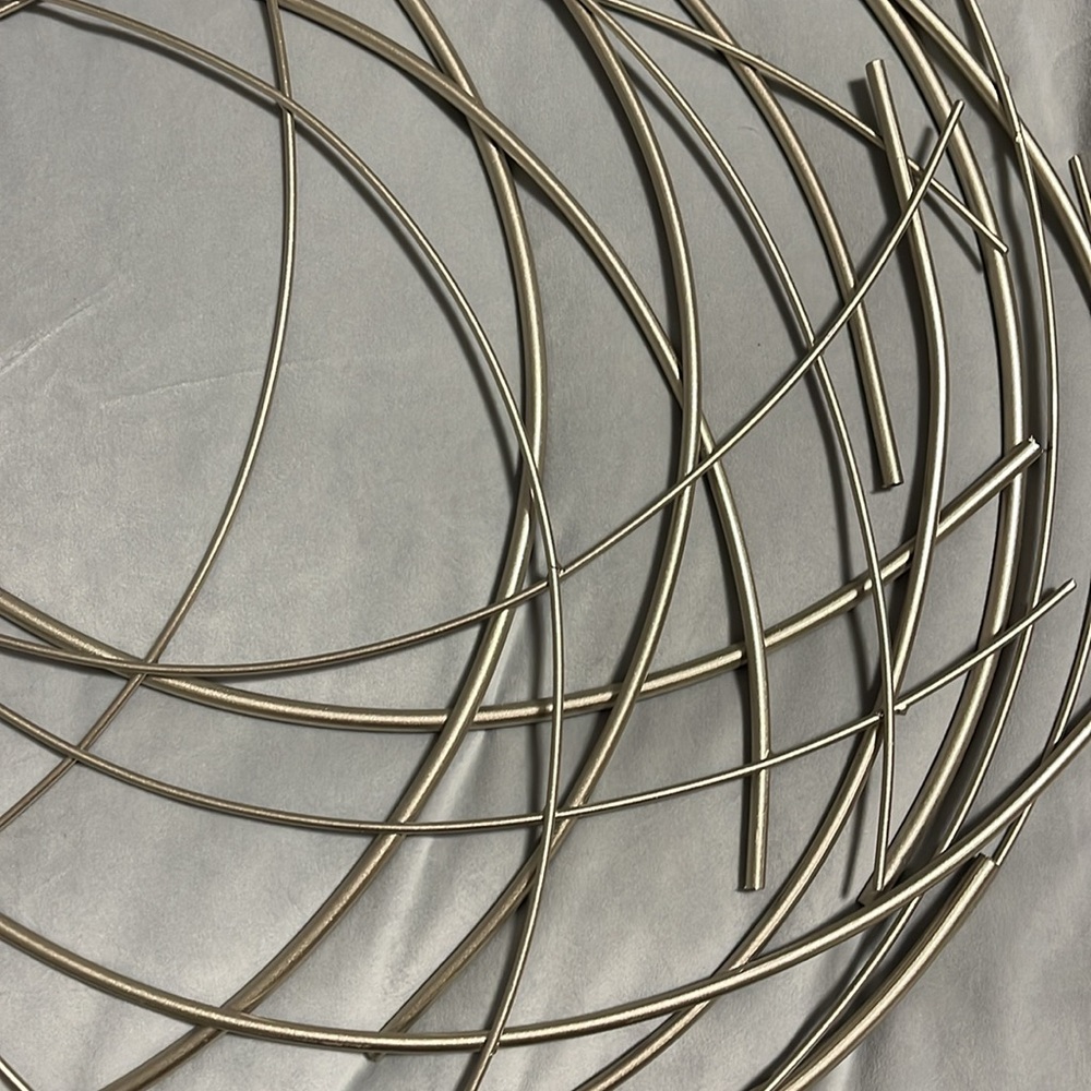 Large ABSTRACT GOLD IRON STICKS ROUND WALL DECOR gray - Picture 4 of 5